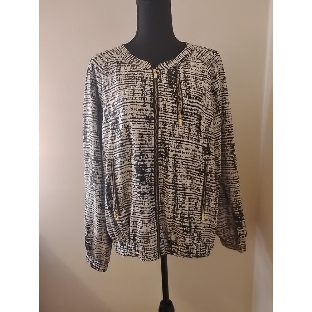 Calvin Klein Women's Black And White Jacket